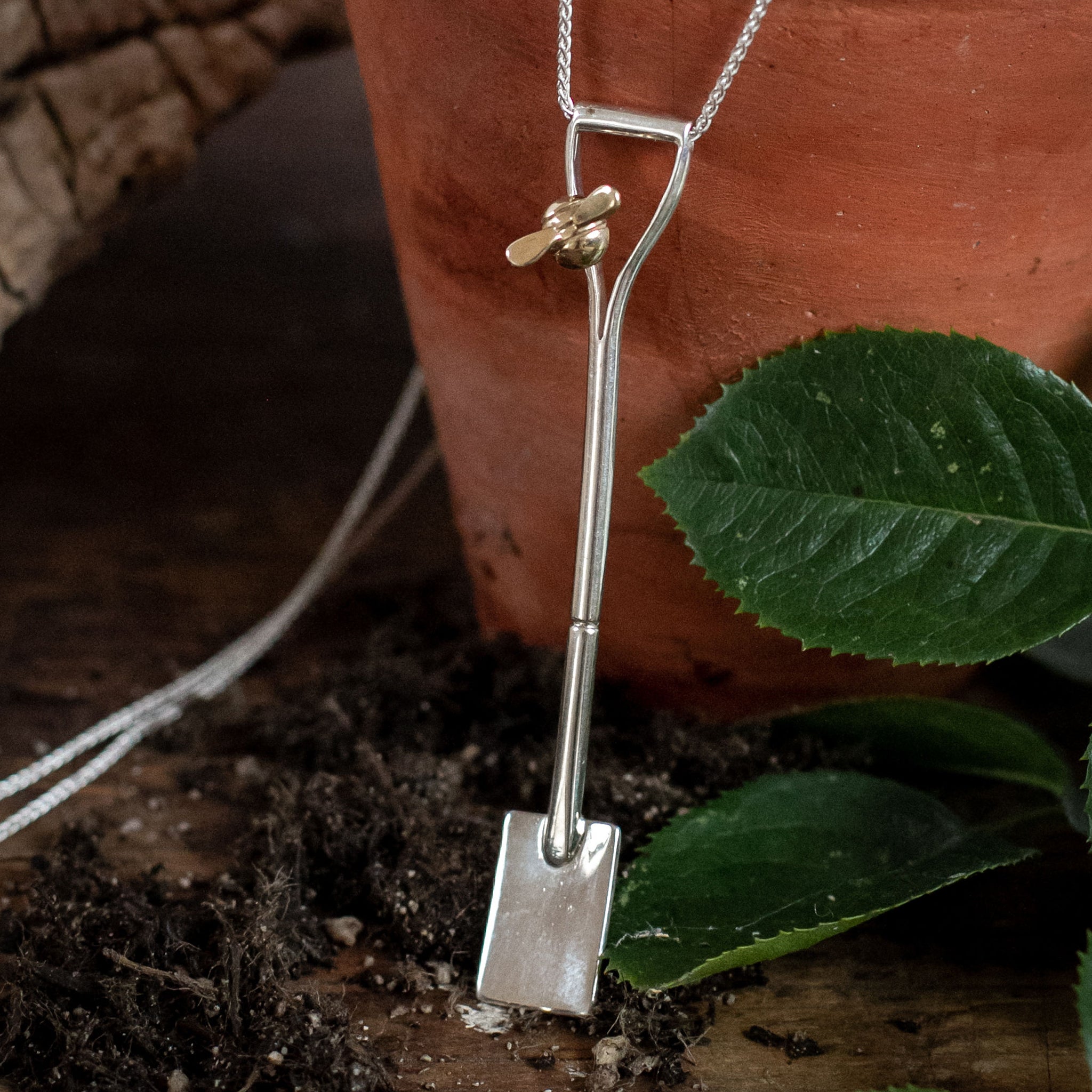 Ellen Lou Gardening Jewellery Border Spade Necklace