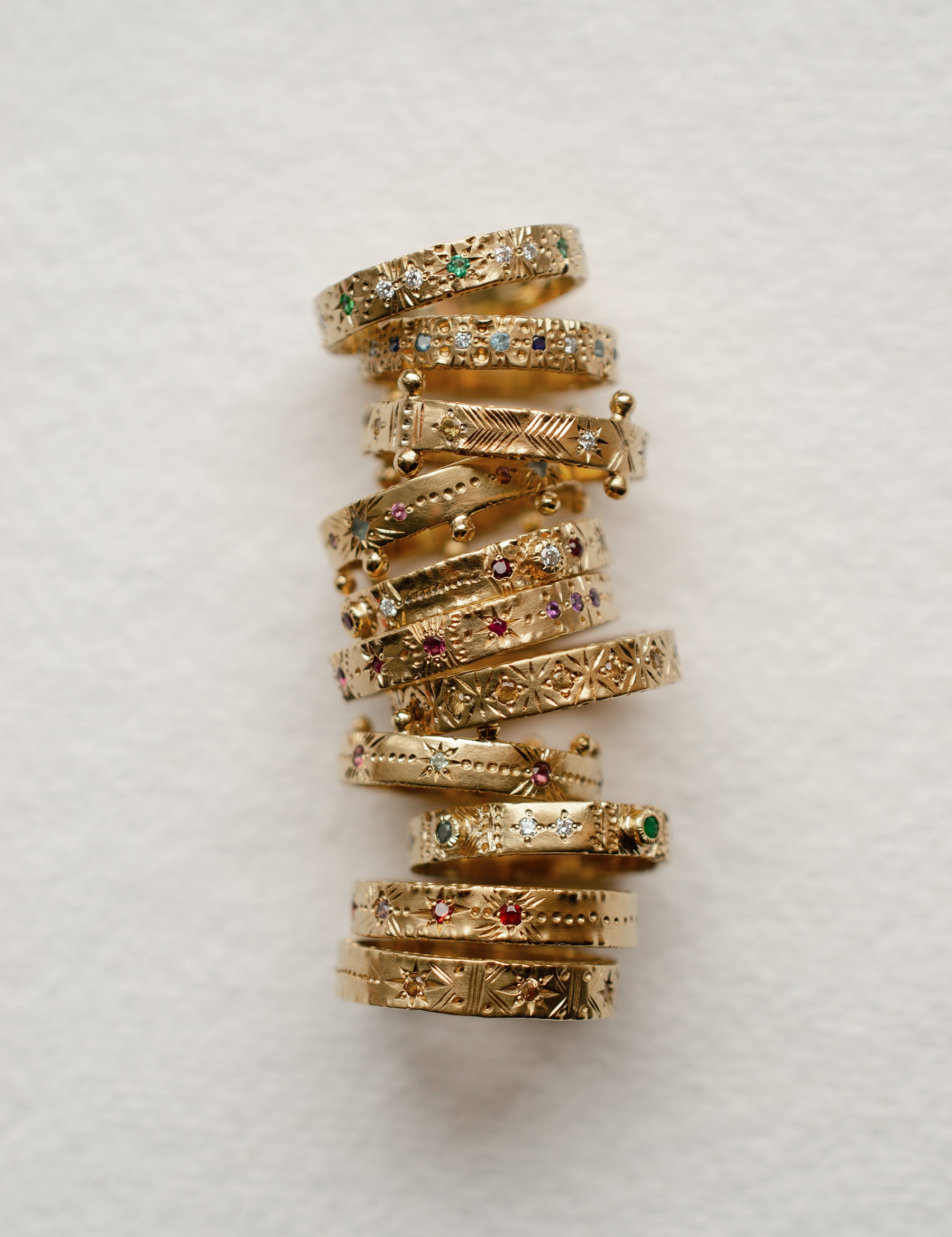 Birthstone_Engraved_Ring_9ct_Gold_Ellenlou_Ludlow-12.jpg