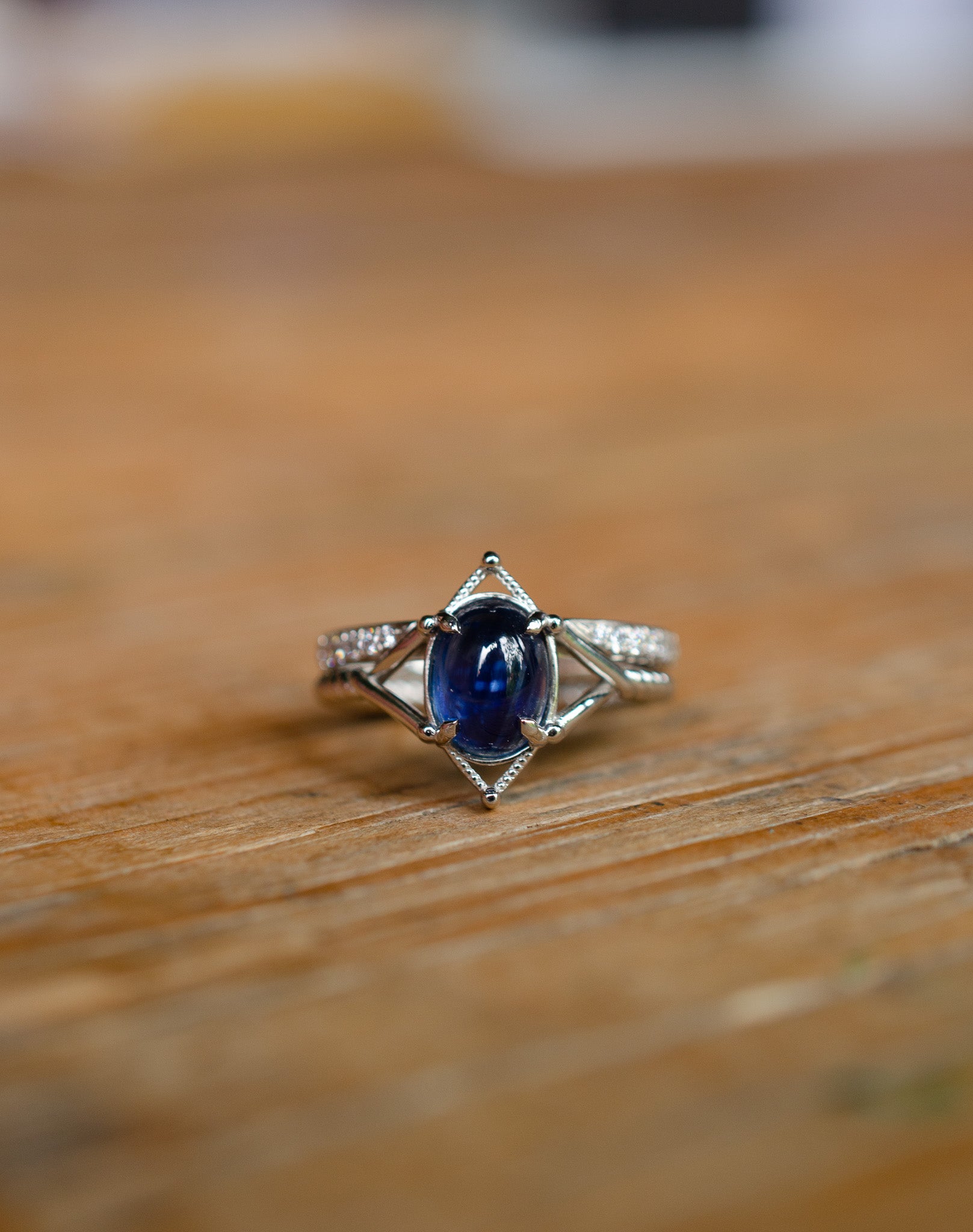Blue_Sapphire_Diamond_Engagement_Ring_Wedding_Ring_Bespoke_Jewellery_Ludlow-2.jpg