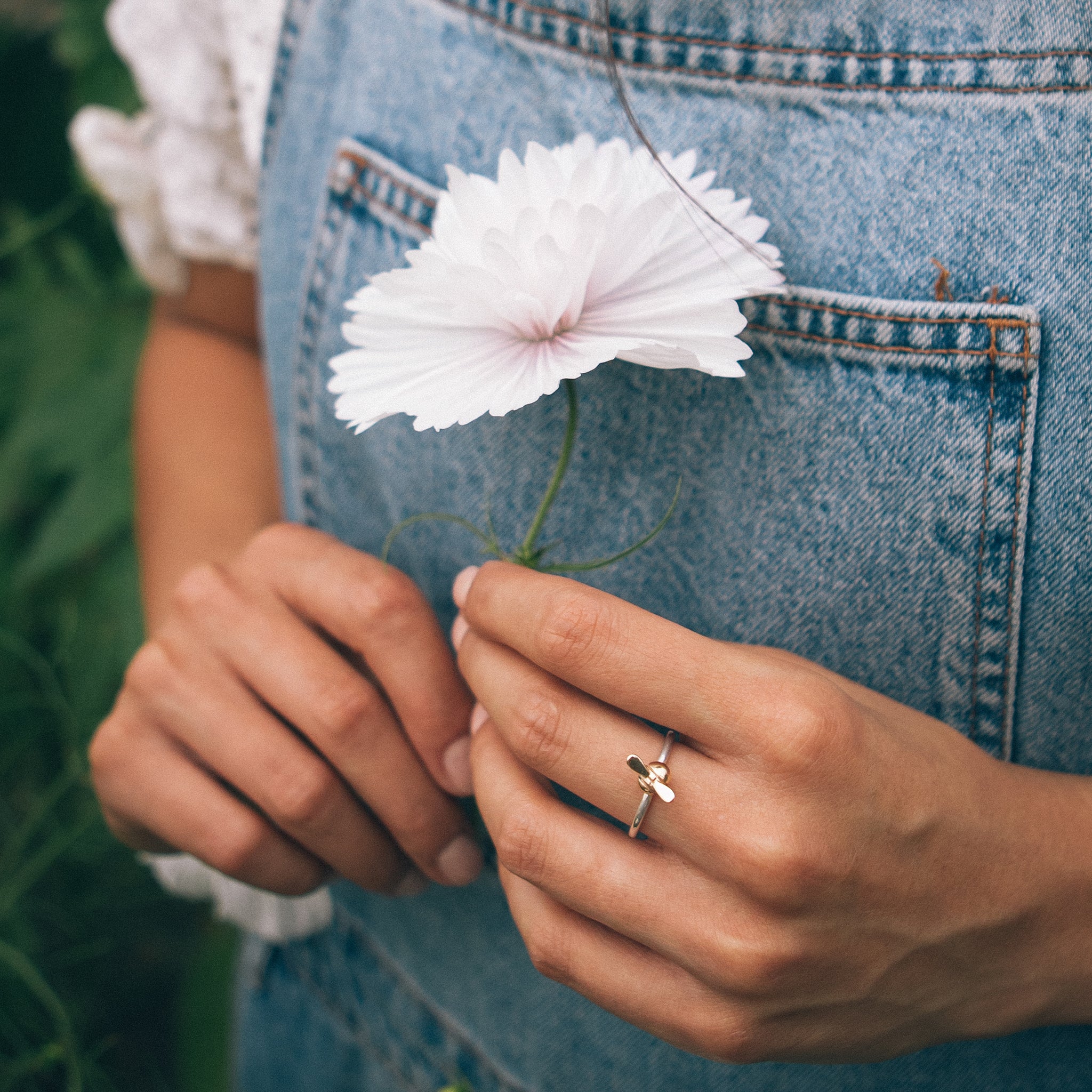 Ellen_Lou_Gardening_Jewellery_Bumble_Bee_Ring_12.jpg