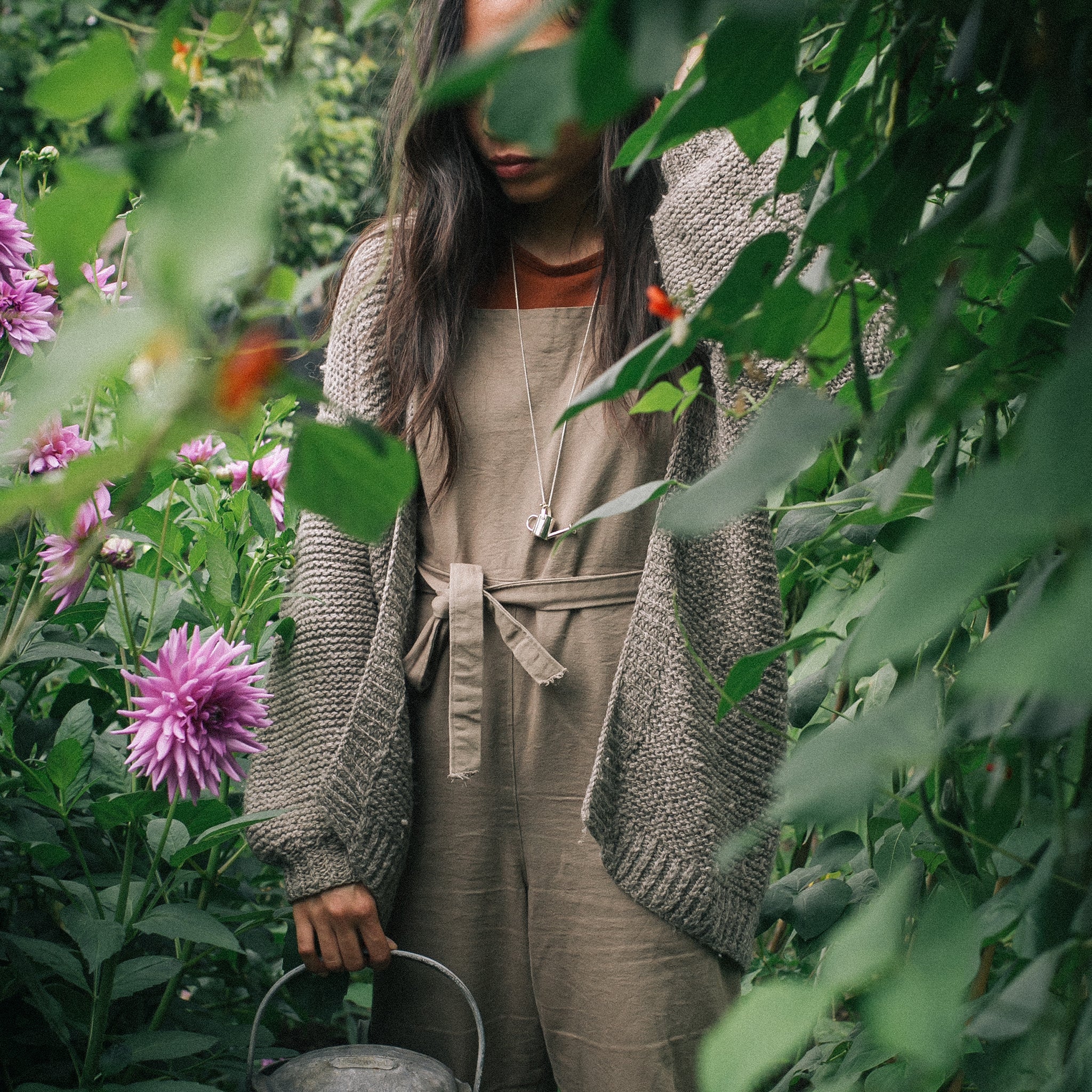 Ellen_Lou_Gardening_Jewellery_Waterfall_Watering_Can_Necklace_36643717-0cd1-4d2d-9be2-179d68611d4b.jpg