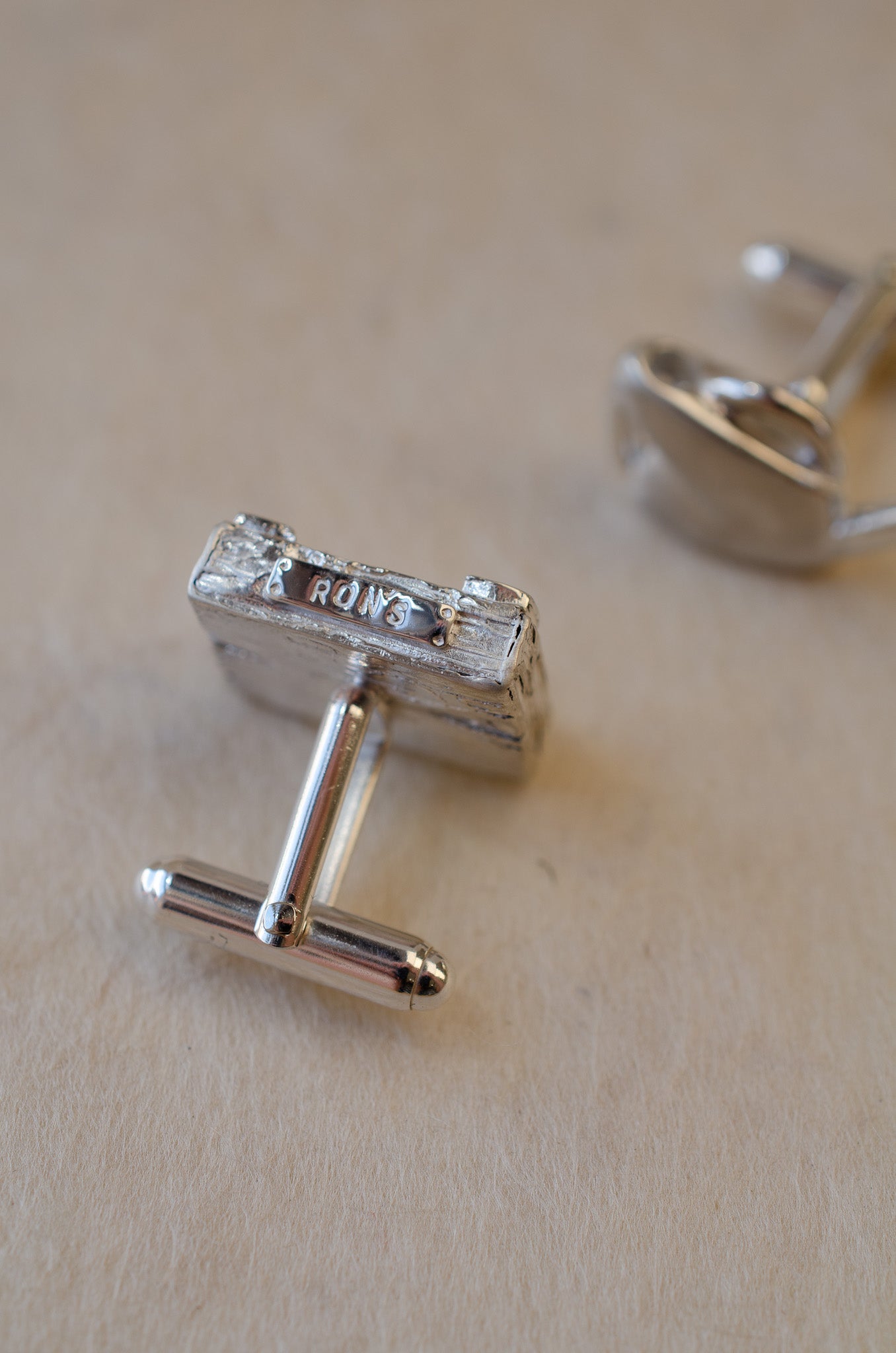 bespoke-silver-farm-shop-cufflinks-pair-3.jpg