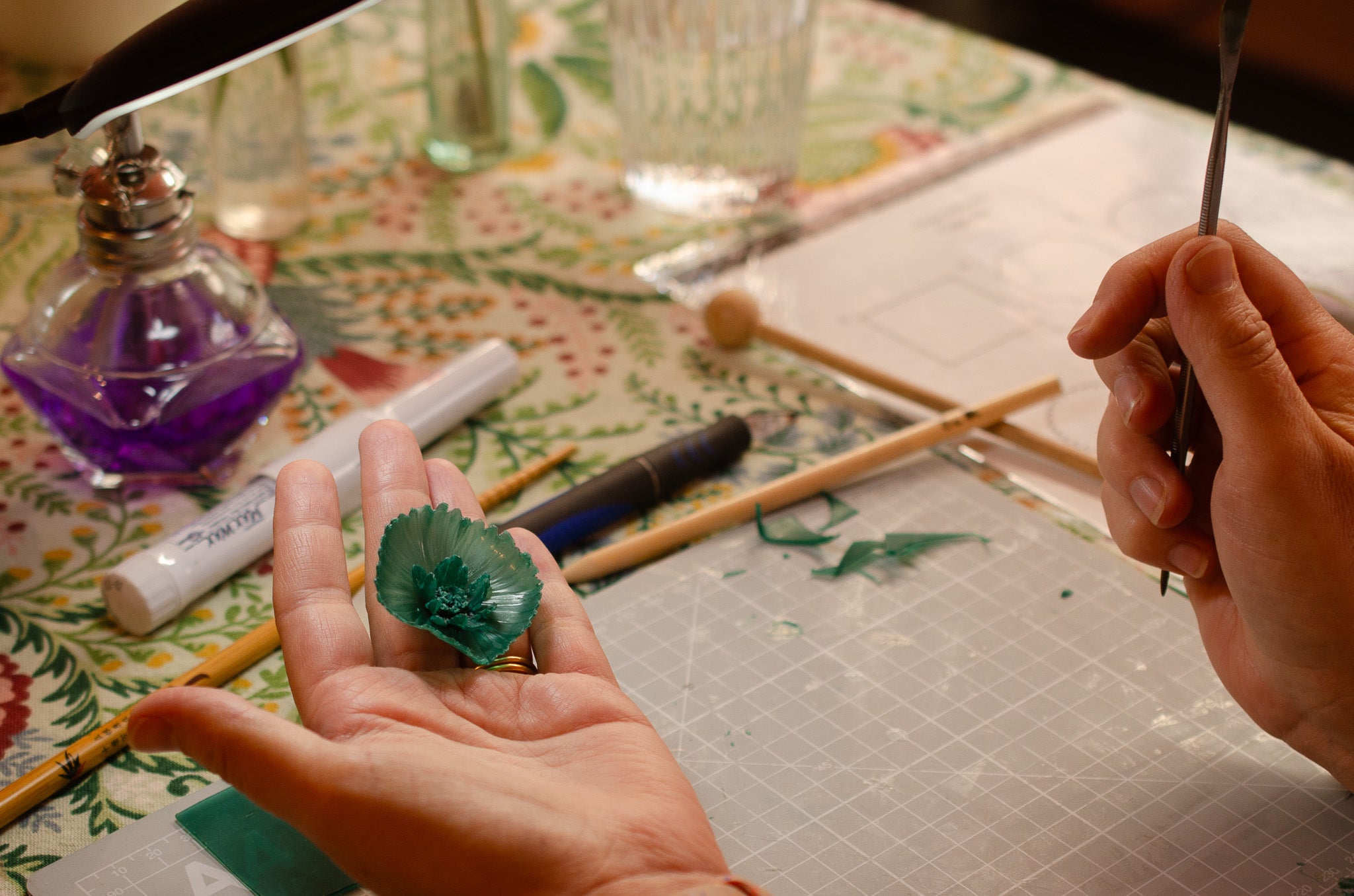private-flower-wax-carving-workshop-ellenlou-ludlow-129.jpg