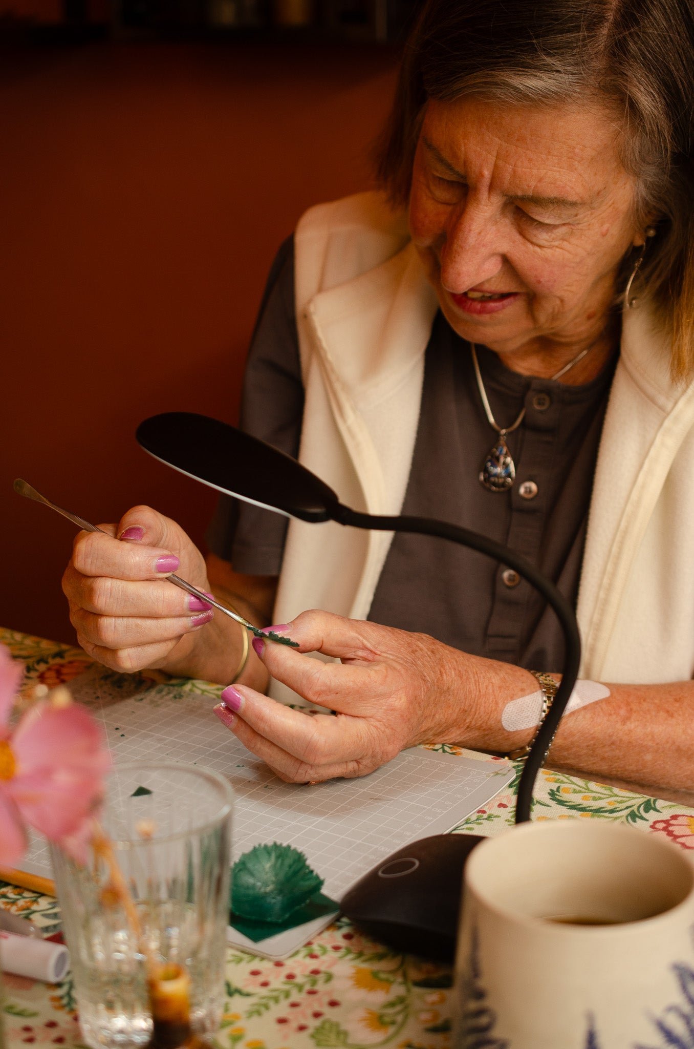 private-flower-wax-carving-workshop-ellenlou-ludlow-21.jpg